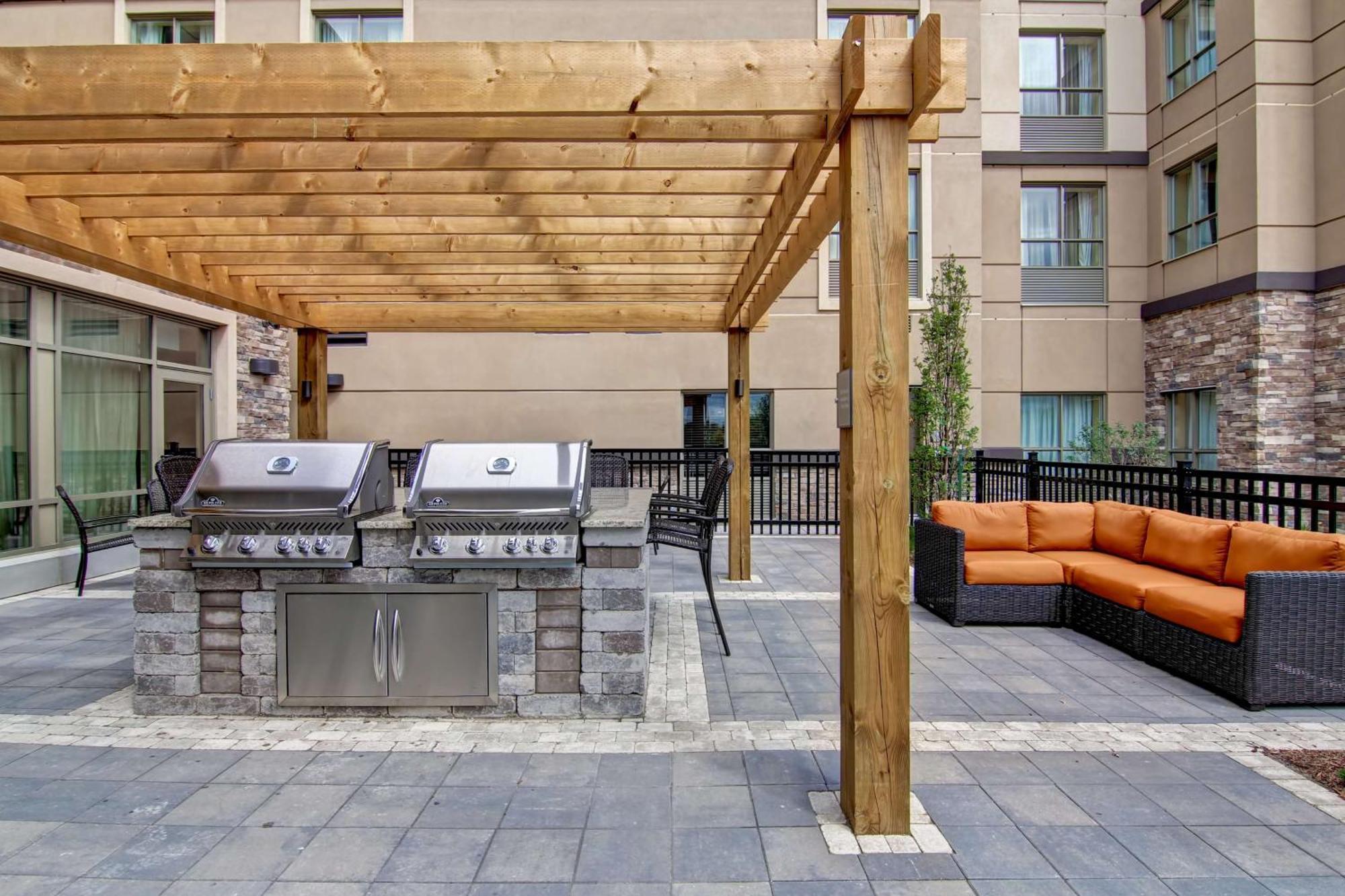 Homewood Suites By Hilton Waterloo/St. Jacobs Exterior foto